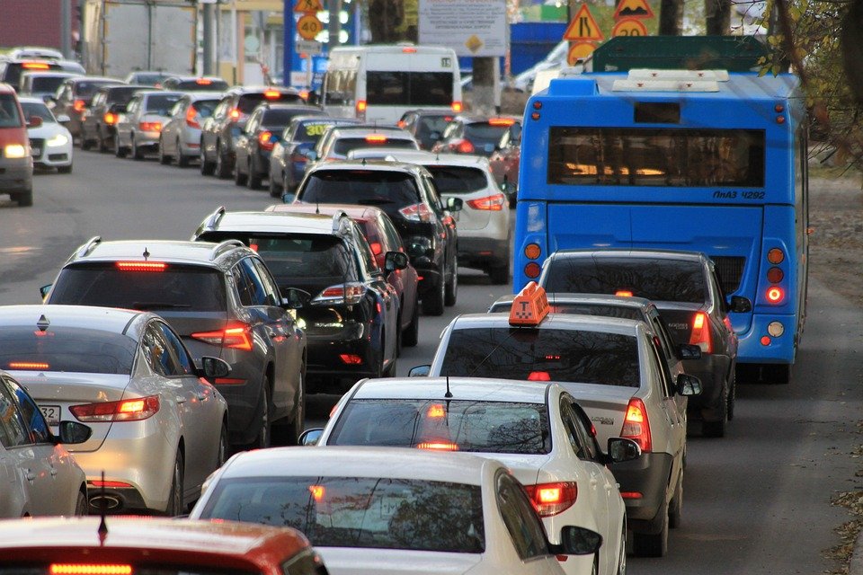 車の交通渋滞